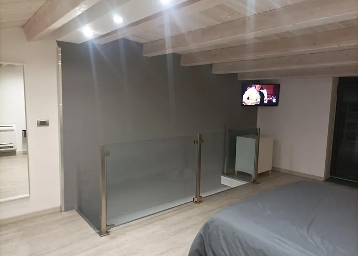 CARLO\'S Home